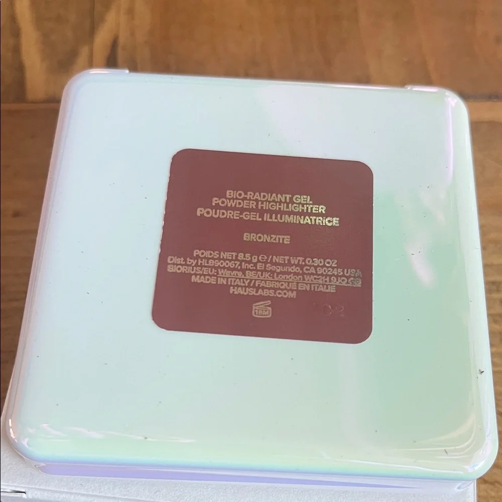 Haus Labs By Lady Gaga Gel-Powder Highlighter Compact-Bronzite